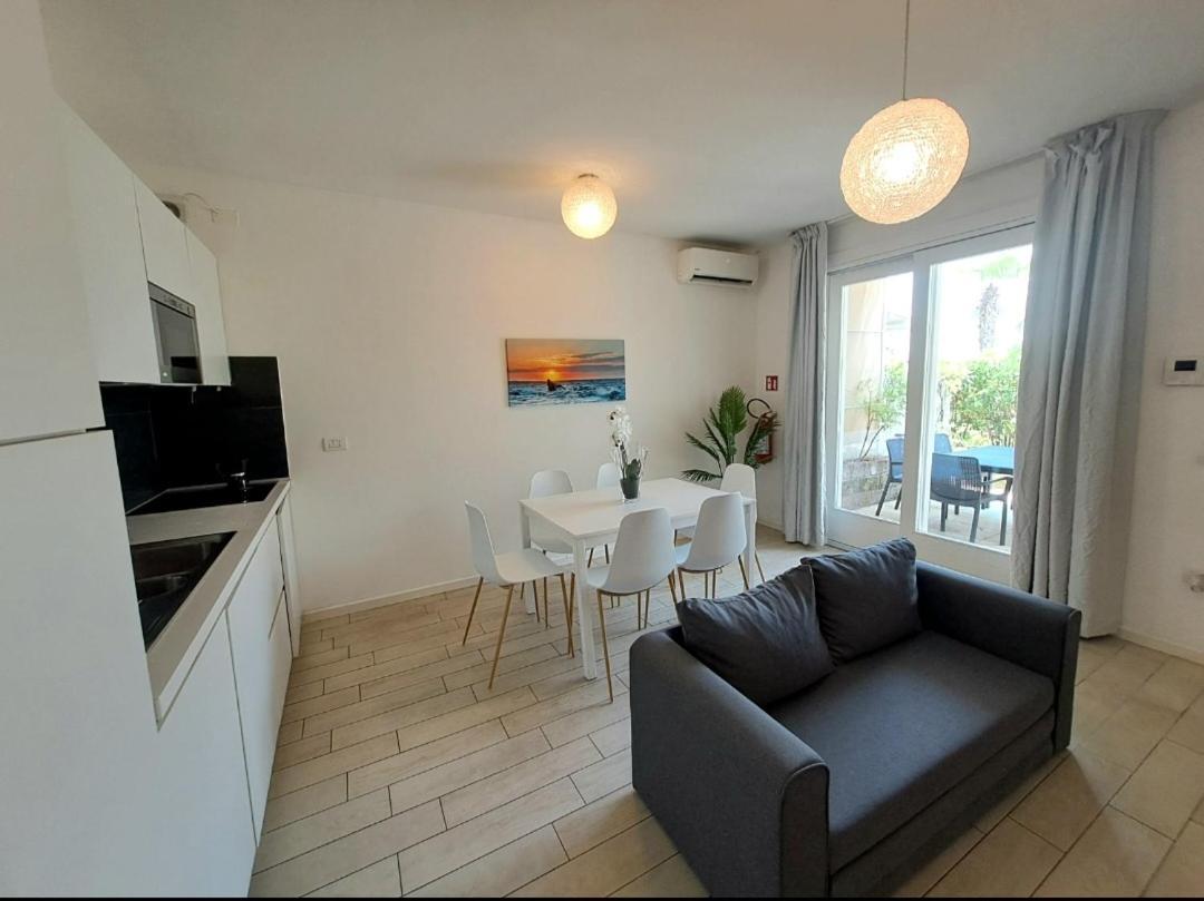 Wave In Piazza Trieste - Seasons Real Estate - Apartment Lido di Jesolo