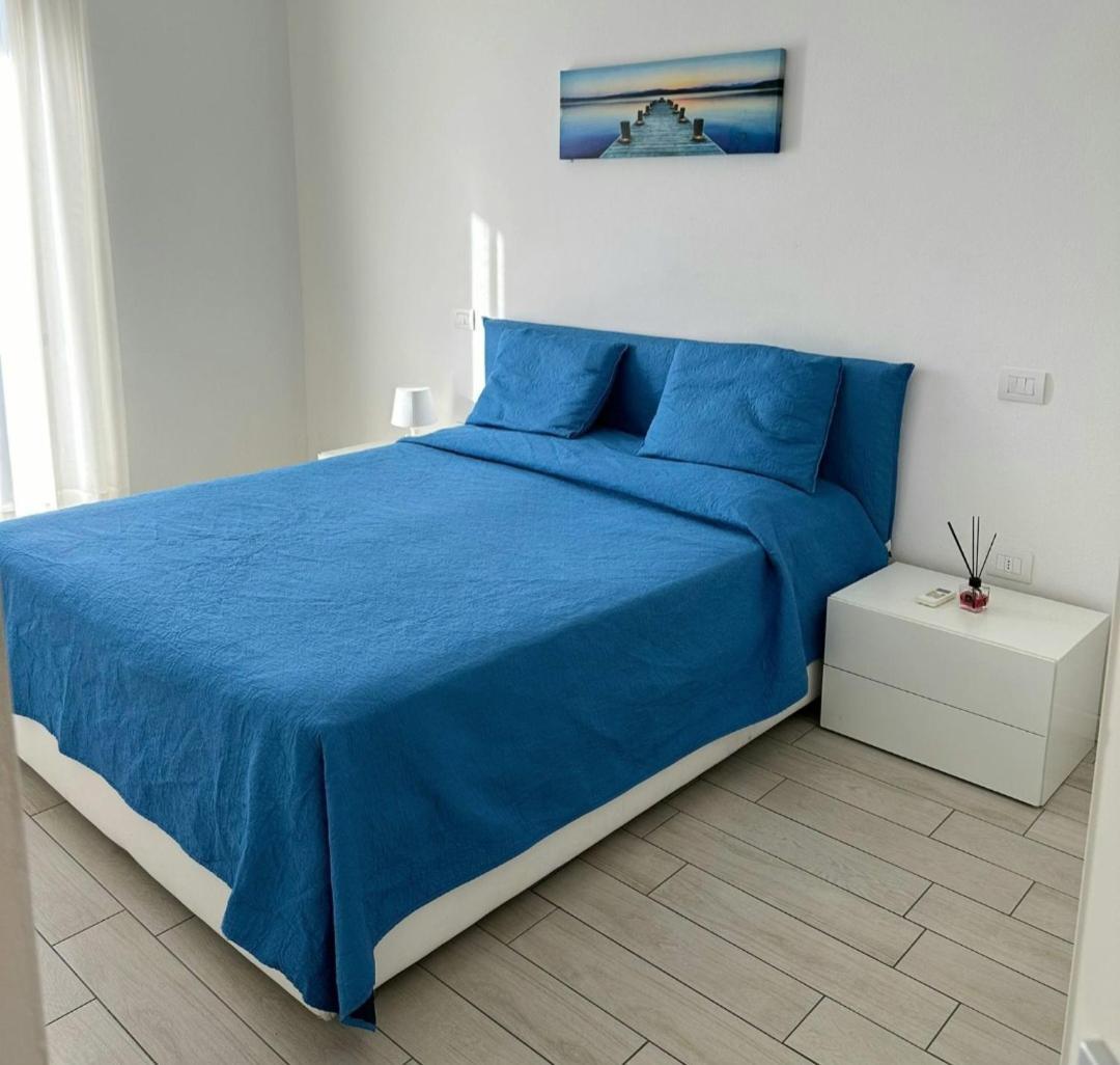 Wave In Piazza Trieste - Seasons Real Estate - *